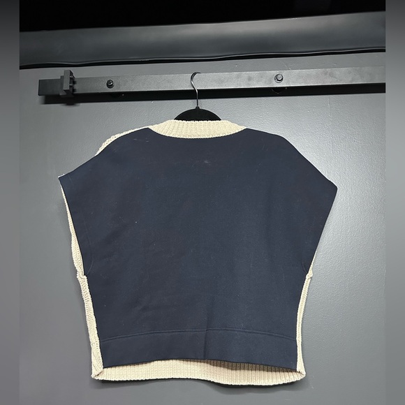 NWOT Akris Punto Dolman Sleeve Sweater Cream and navy US 12 - Picture 3 of 3